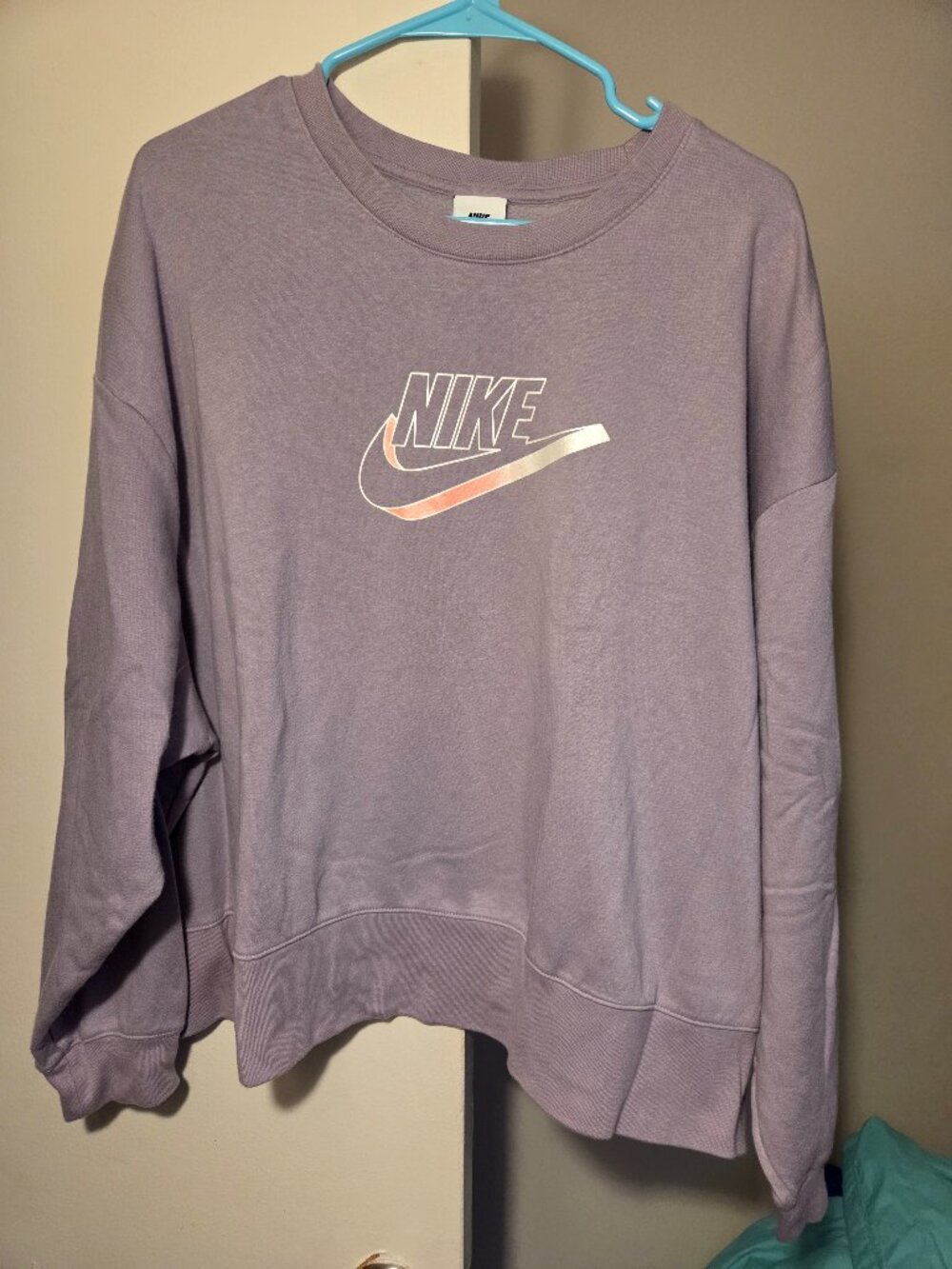 Womens plus size 3X Nike cropped sweatshirt